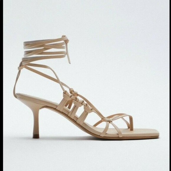 ZARA NEW WOMAN TIED HEEL LEATHER SQUARE SANDALS